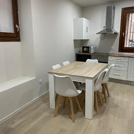 T1 De Dos En Centro Apartmán